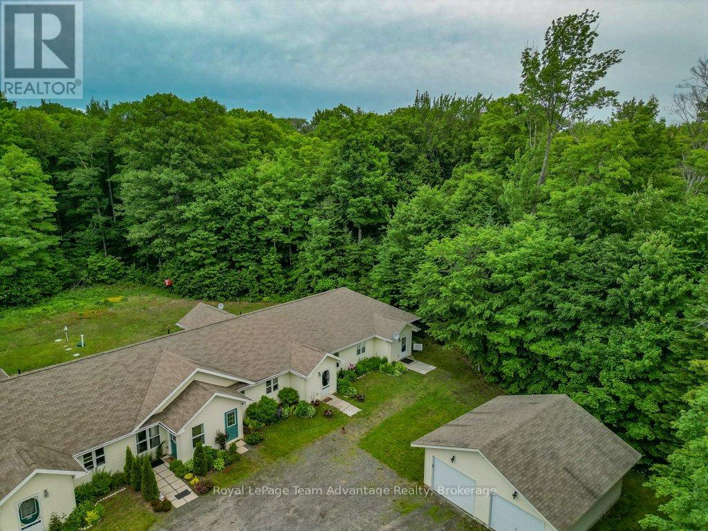 5 - 25 Seguin Place Drive, Seguin, Ontario  P2A 1B2 - Photo 6 - X12233155