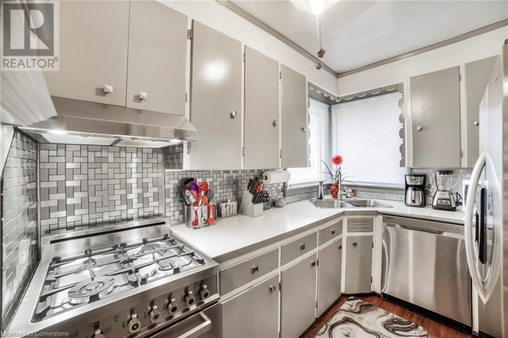763 Upper Ottawa Street, Hamilton, Ontario  L8T 3T8 - Photo 8 - 40742504
