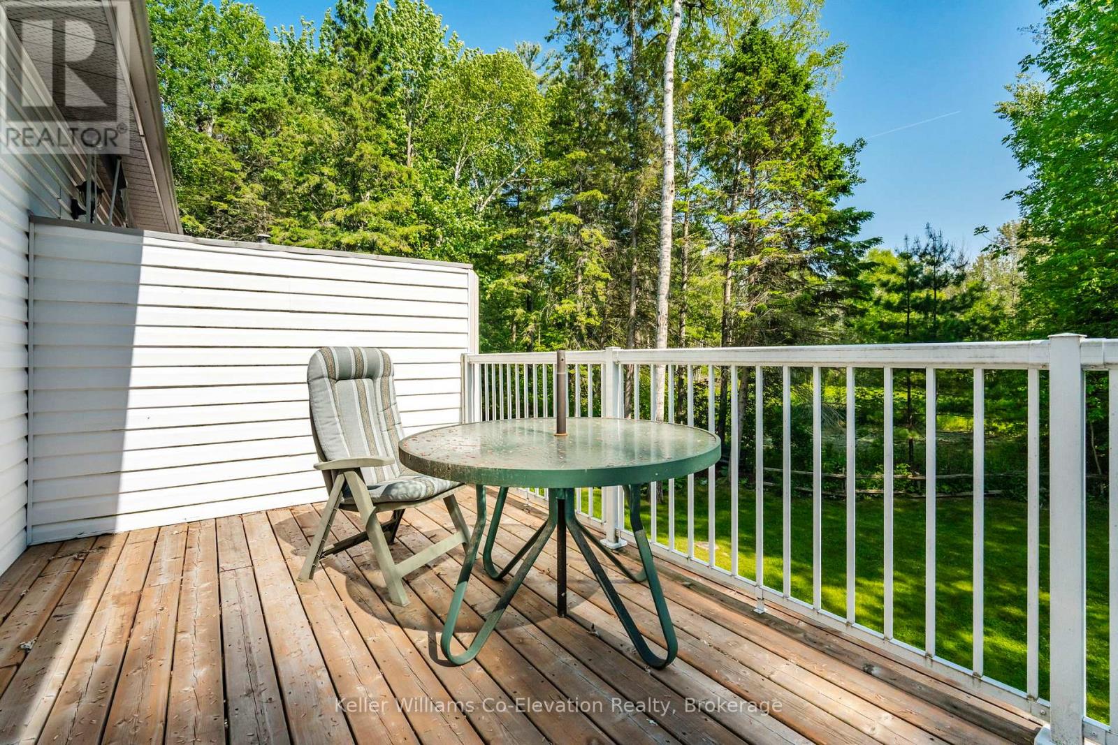 23 Wasaga Woods Circle, Wasaga Beach, Ontario  L9Z 2N1 - Photo 15 - S12233430
