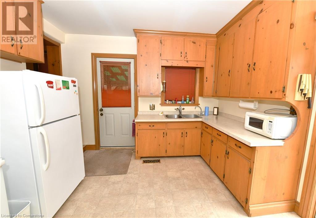 25 Guelph Street, Kitchener, Ontario  N2H 5W5 - Photo 7 - 40743203