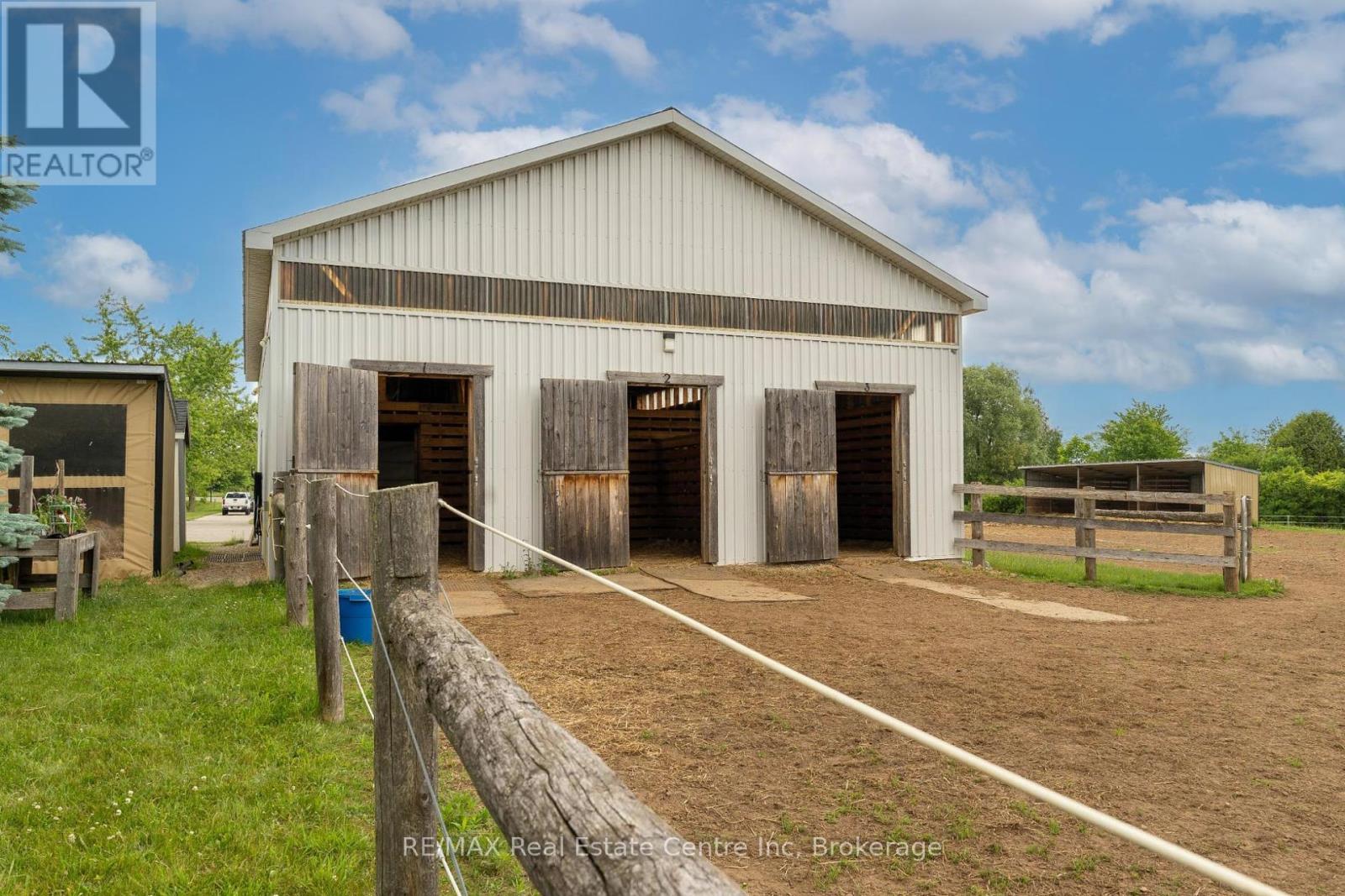 3988 Hwy 6 Highway, Puslinch, Ontario  N0B 2J0 - Photo 26 - X12233355