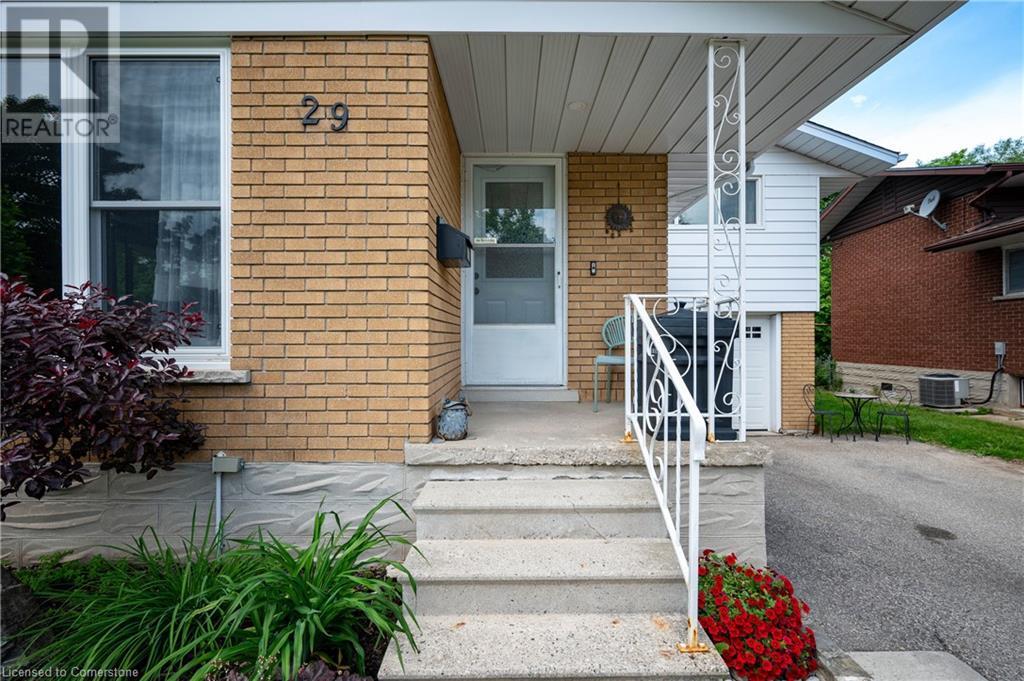 29 Ruskview Road, Kitchener, Ontario  N2M 4S1 - Photo 5 - 40742598