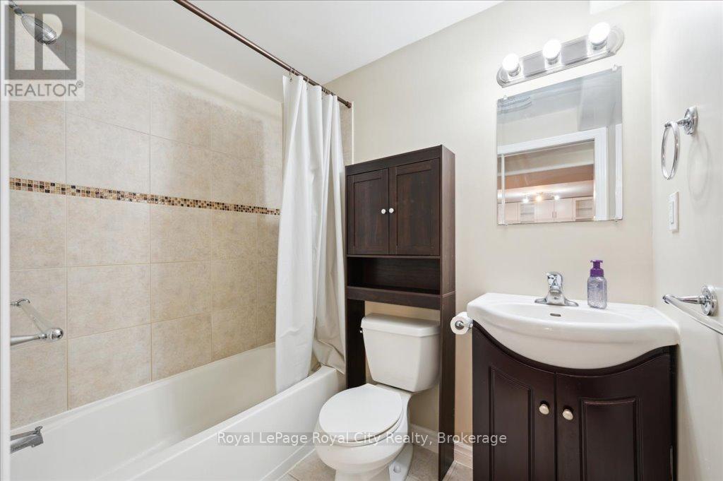 9 Kortright Road E, Guelph, Ontario  N1G 4C8 - Photo 41 - X12233490