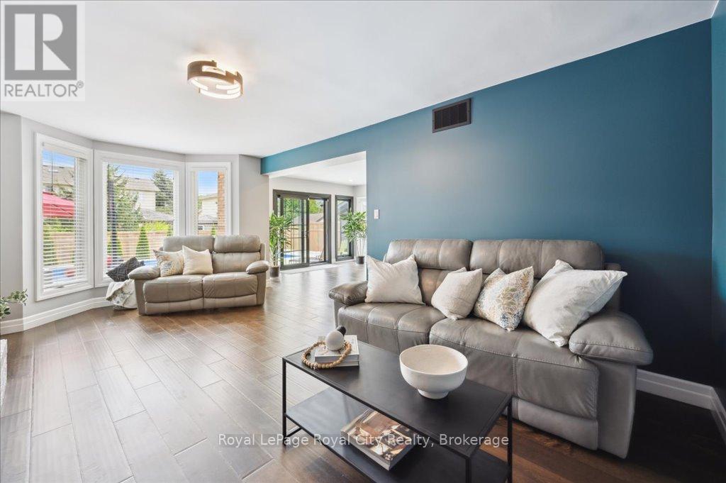 9 Kortright Road E, Guelph, Ontario  N1G 4C8 - Photo 9 - X12233490
