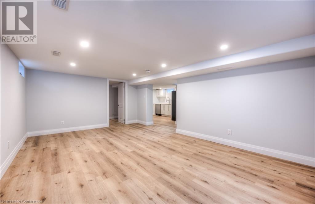 204 Clark Avenue Unit# Lower, Kitchener, Ontario  N2C 1Y5 - Photo 2 - 40743373