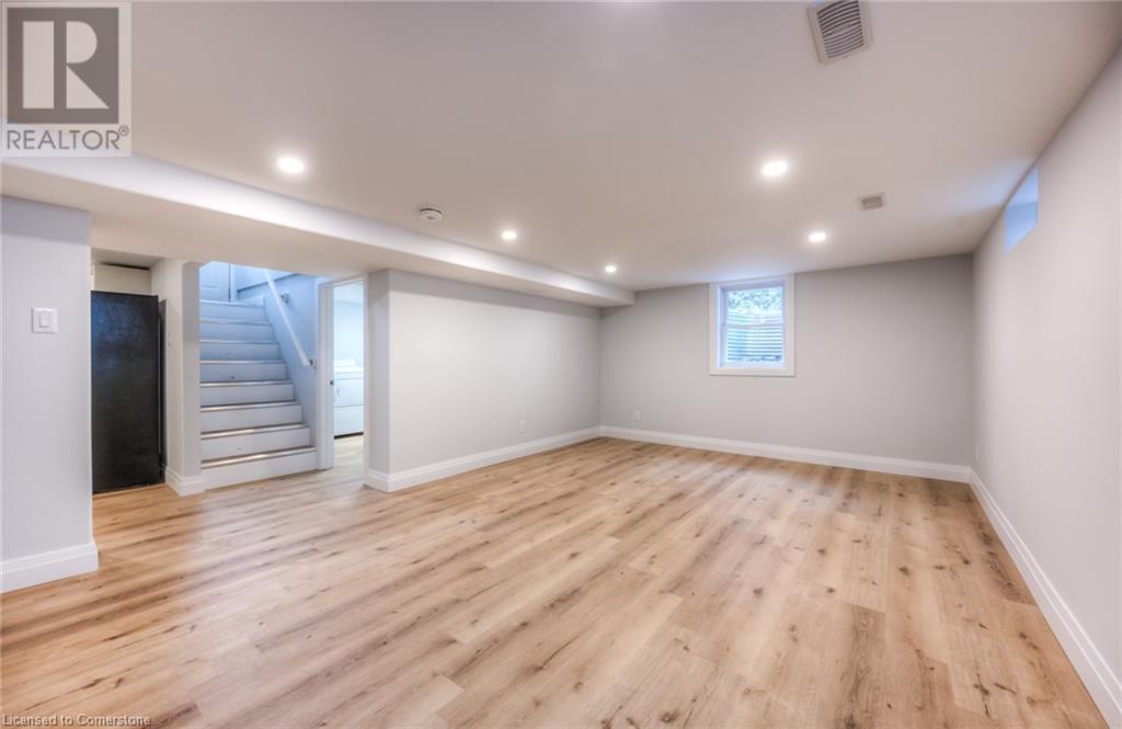 204 Clark Avenue Unit# Lower, Kitchener, Ontario  N2C 1Y5 - Photo 3 - 40743373