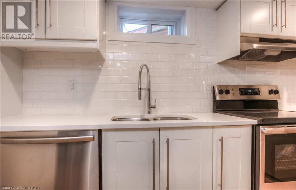 204 Clark Avenue Unit# Lower, Kitchener, Ontario  N2C 1Y5 - Photo 5 - 40743373