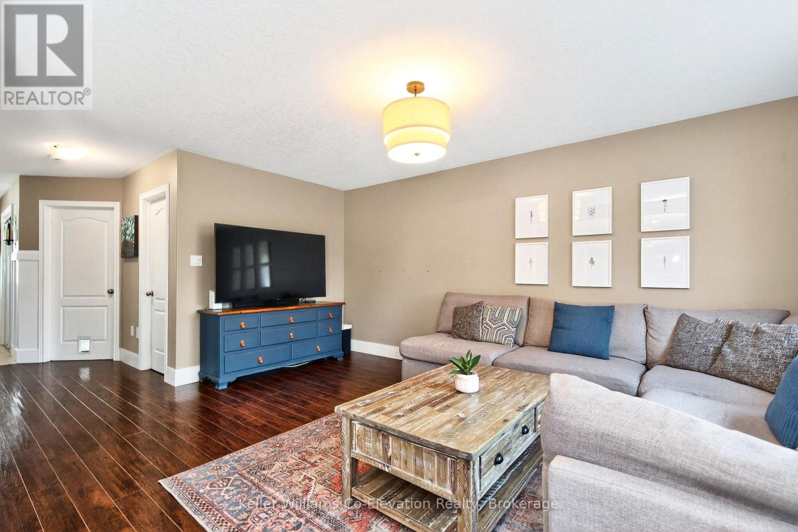 29 Rogers Road, Penetanguishene, Ontario  L9M 0A3 - Photo 11 - S12233569
