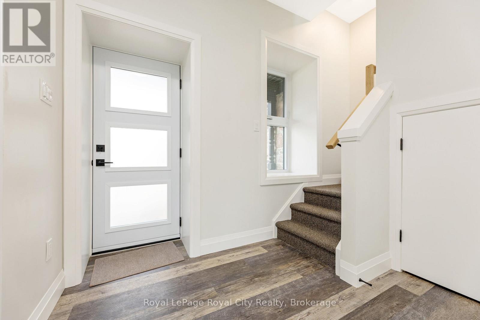33 Islington Avenue, Guelph, Ontario  N1E 1B2 - Photo 25 - X12233615