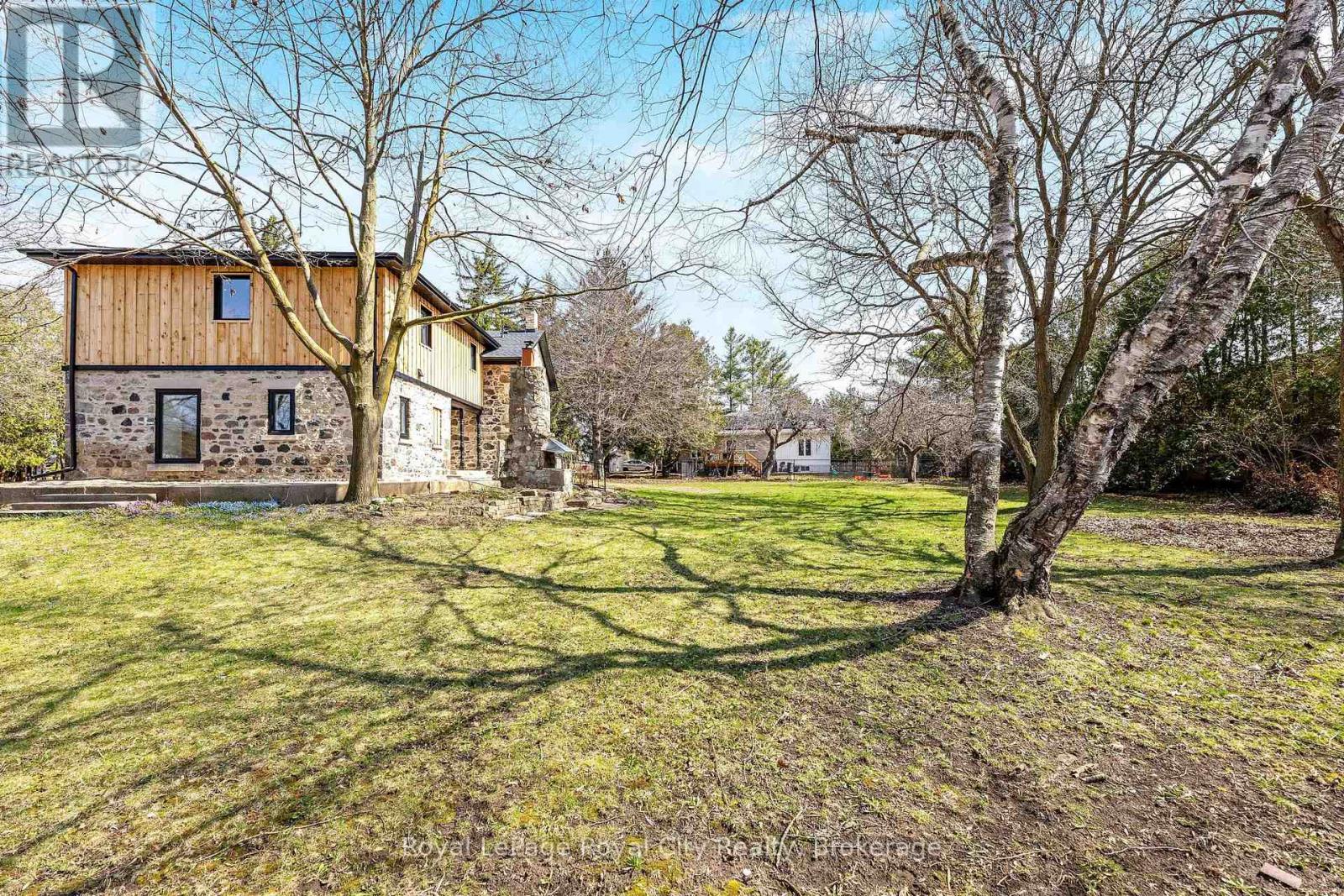 33 Islington Avenue, Guelph, Ontario  N1E 1B2 - Photo 41 - X12233615