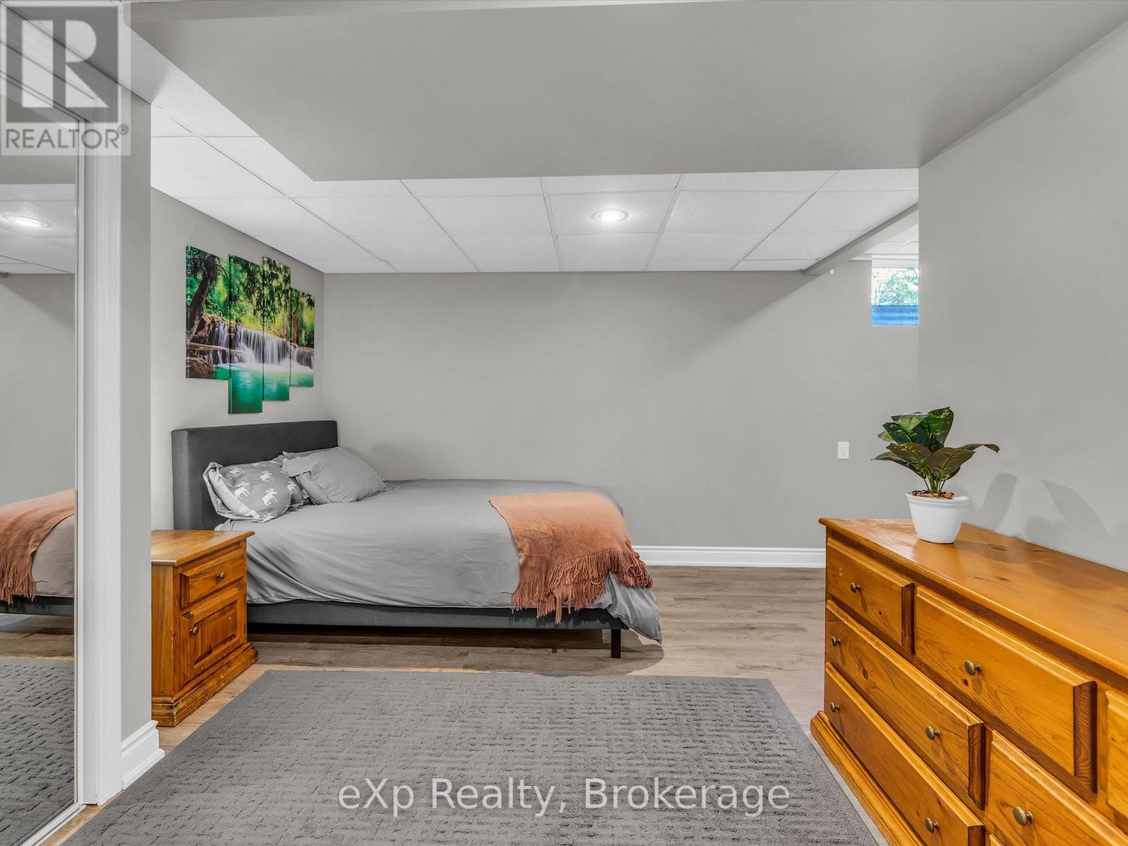 104 Meadow Heights Drive, Bracebridge, Ontario  P1L 1A4 - Photo 31 - X12233983