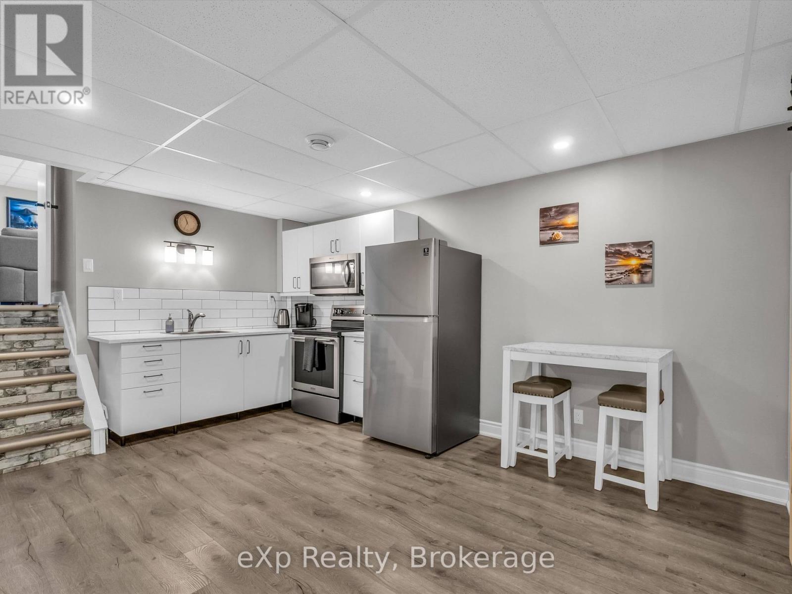 104 Meadow Heights Drive, Bracebridge, Ontario  P1L 1A4 - Photo 32 - X12233983