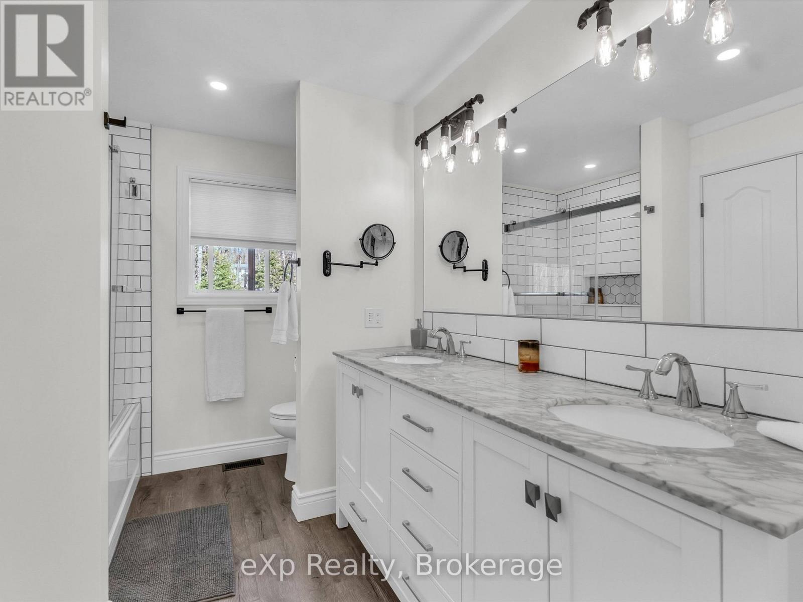 104 Meadow Heights Drive, Bracebridge, Ontario  P1L 1A4 - Photo 8 - X12233983