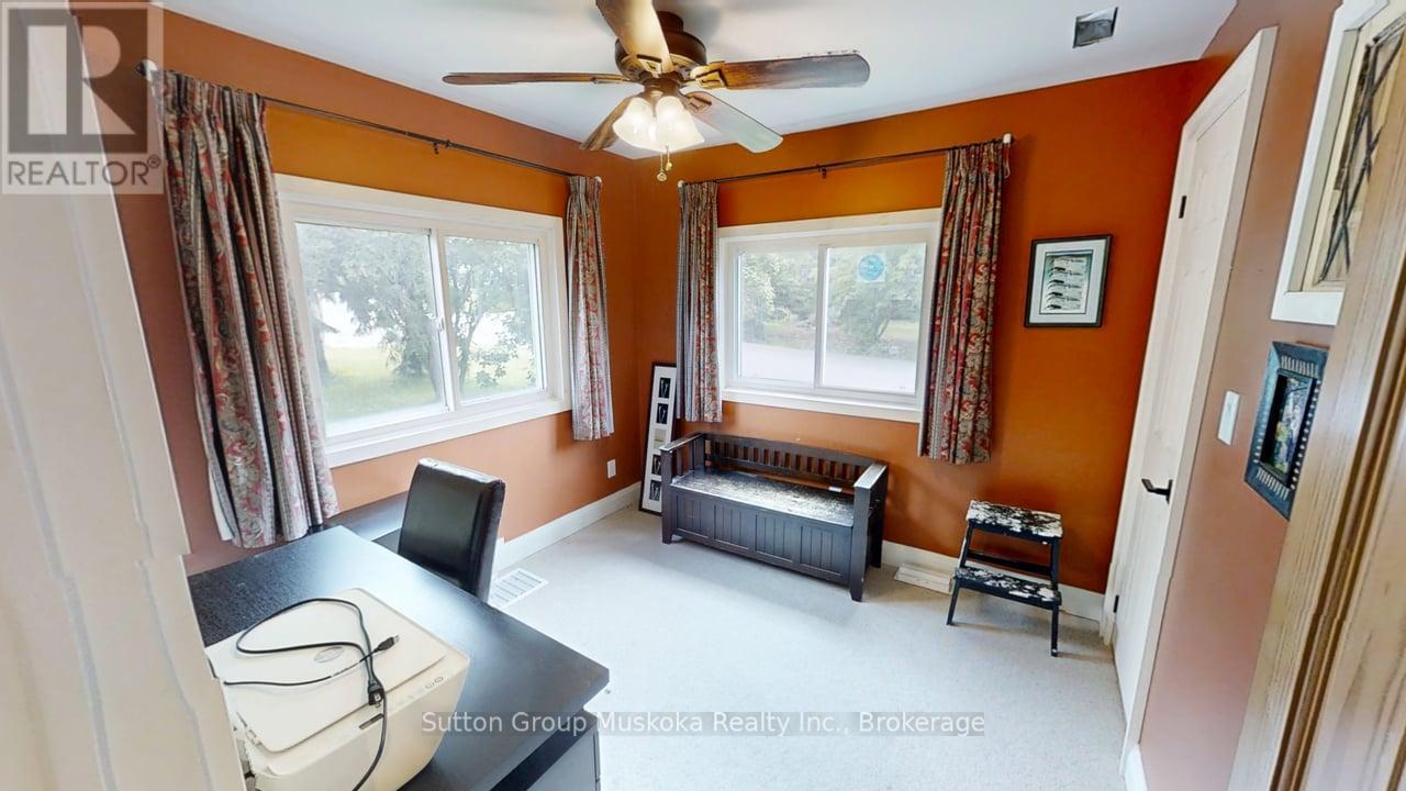 27 Henry Street, Huntsville, Ontario  P1H 1V5 - Photo 12 - X12234073