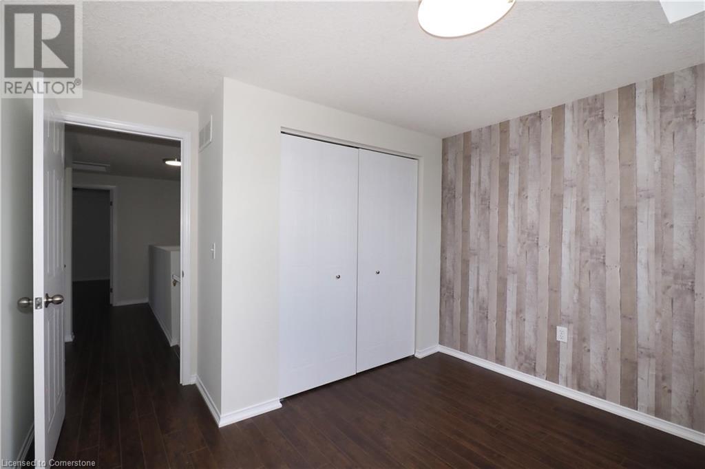 502 Mayflower Street, Waterloo, Ontario  N2K 3Y7 - Photo 14 - 40743166