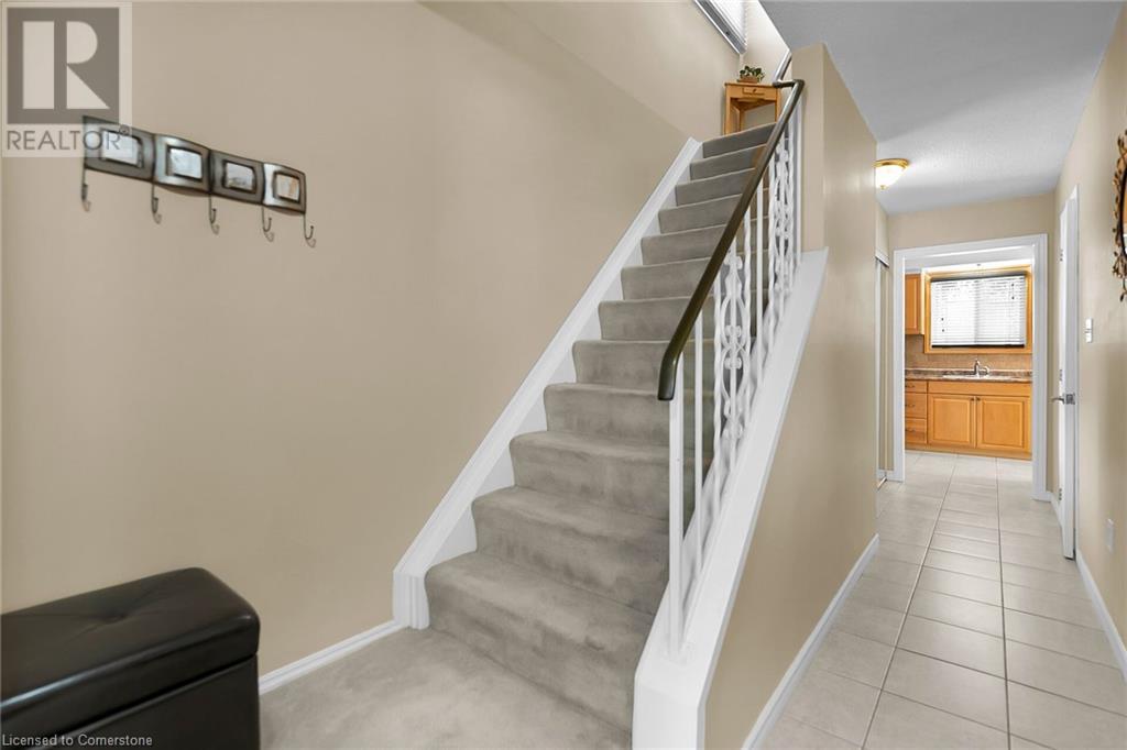 2005 Canning Court, Burlington, Ontario  L7P 3S5 - Photo 21 - 40742237