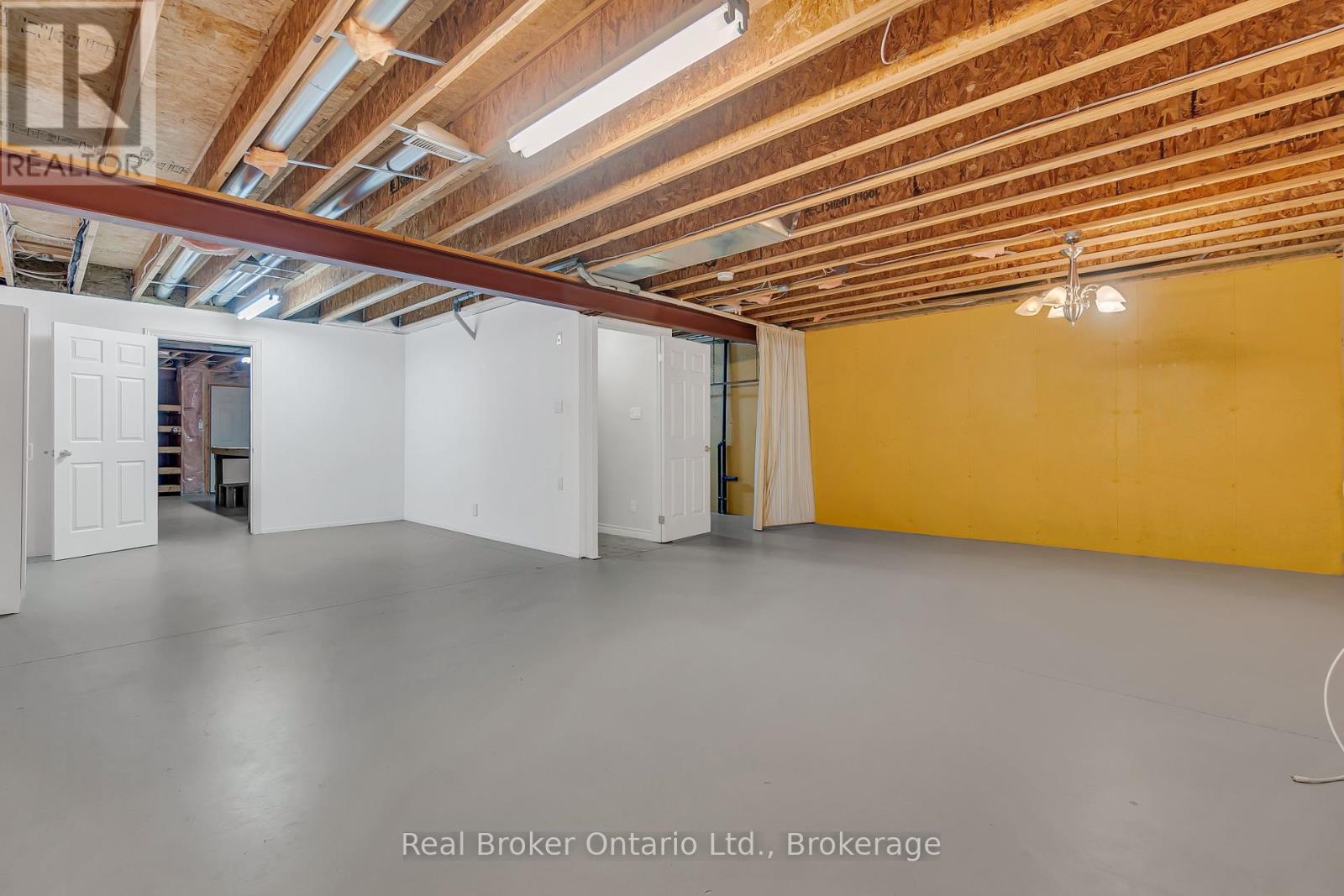 002f - 350 Doon Valley Drive, Kitchener, Ontario  N2P 2M9 - Photo 21 - X12234217