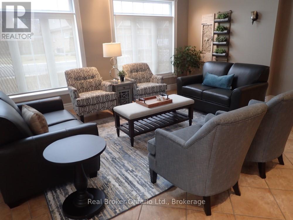 002f - 350 Doon Valley Drive, Kitchener, Ontario  N2P 2M9 - Photo 34 - X12234217