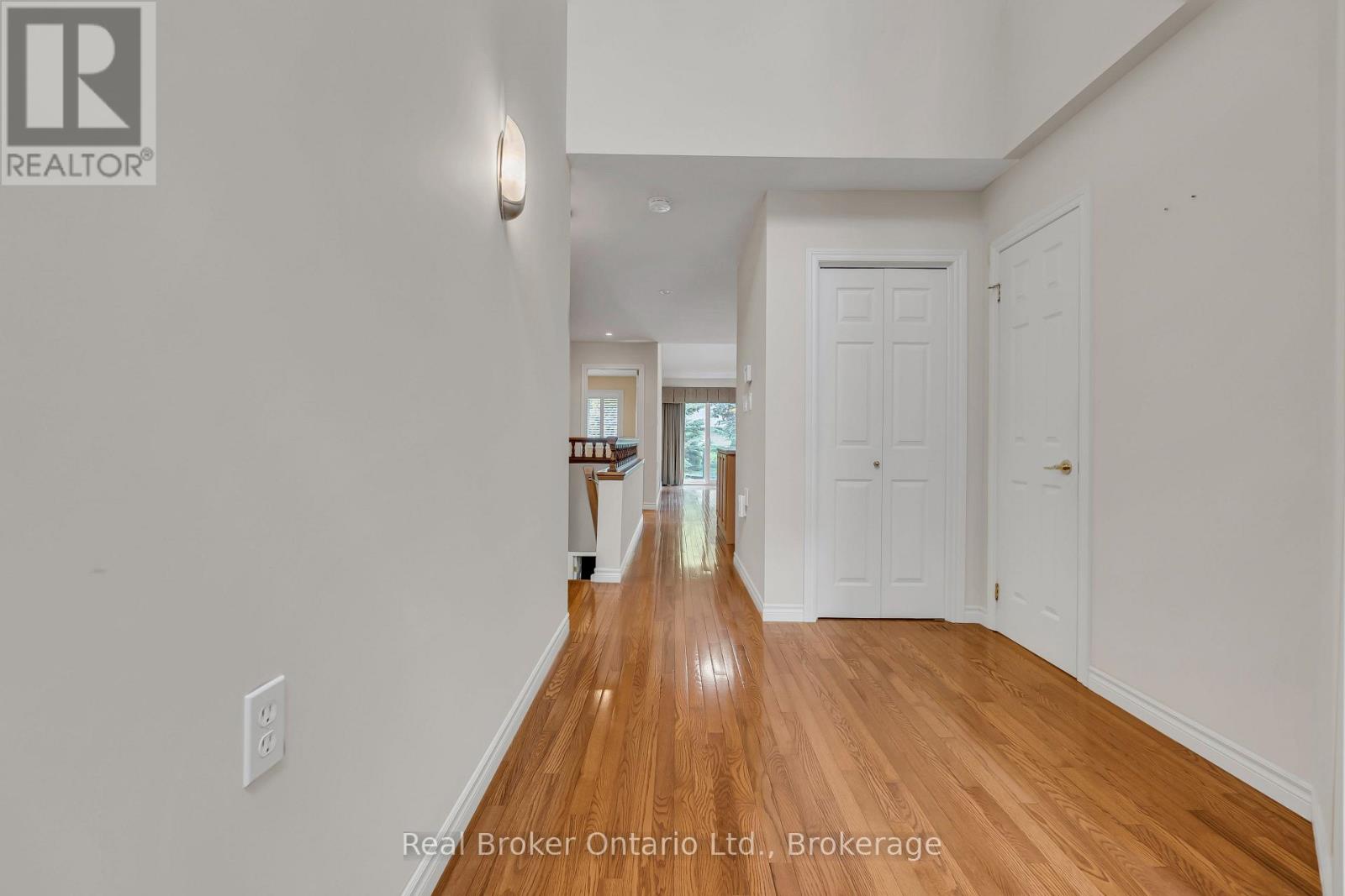 002f - 350 Doon Valley Drive, Kitchener, Ontario  N2P 2M9 - Photo 4 - X12234217