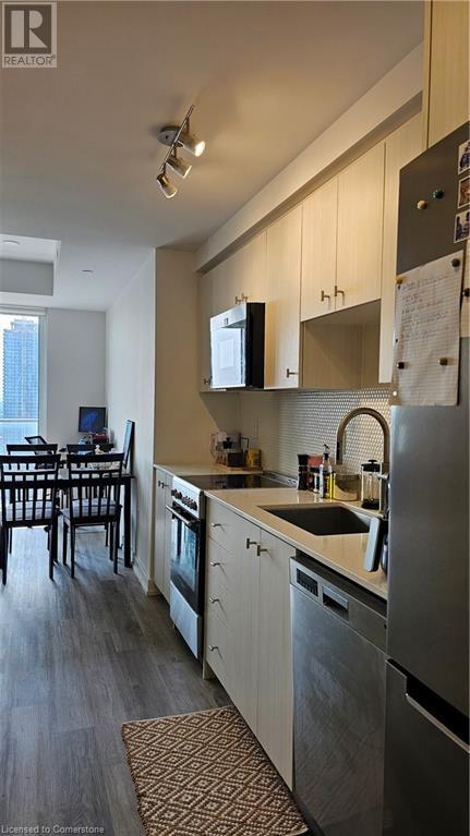 15 Wellington Street S Unit# 2403, Kitchener, Ontario  N3G 0E4 - Photo 15 - 40742656