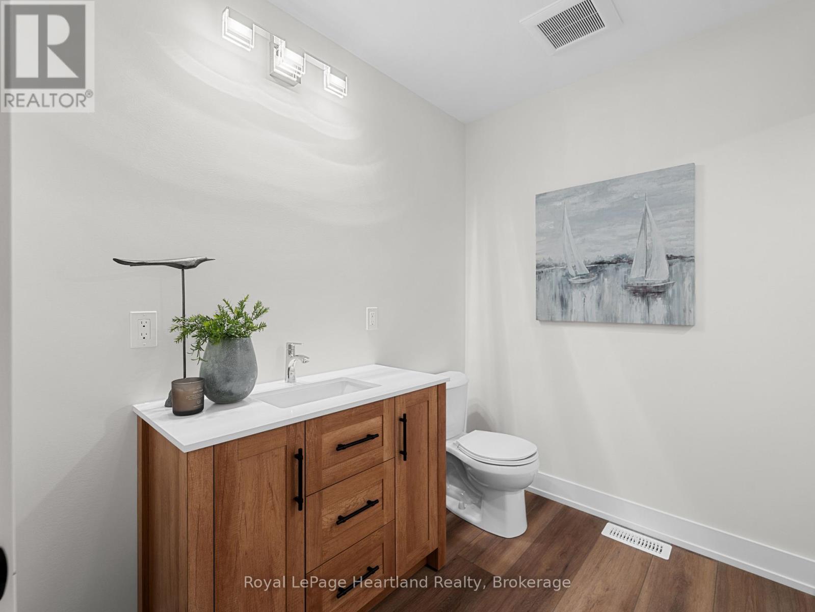 22 Roberts Street, Huron East, Ontario  N0K 1W0 - Photo 28 - X12234438
