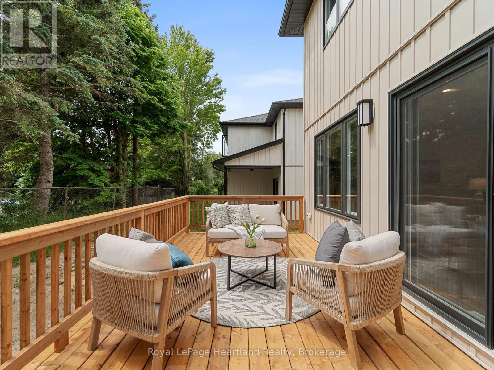 22 Roberts Street, Huron East, Ontario  N0K 1W0 - Photo 35 - X12234438
