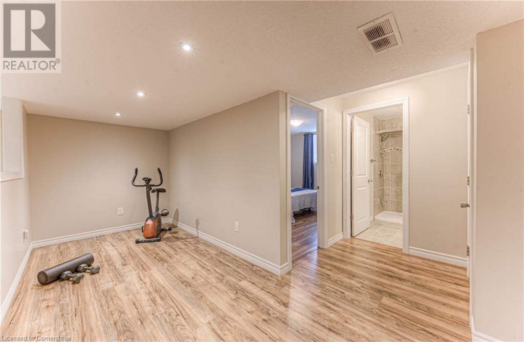 170 Eaglecrest Street, Kitchener, Ontario  N2K 0C5 - Photo 38 - 40738621