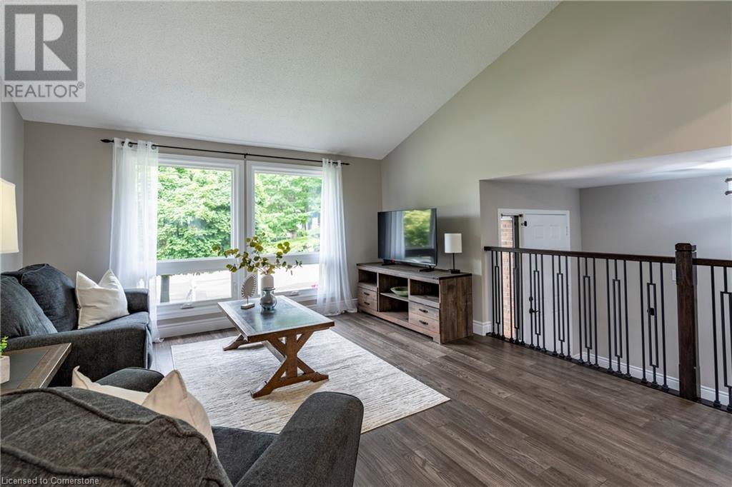 23 Greenbough Court, Kitchener, Ontario  N2N 1L8 - Photo 13 - 40743484