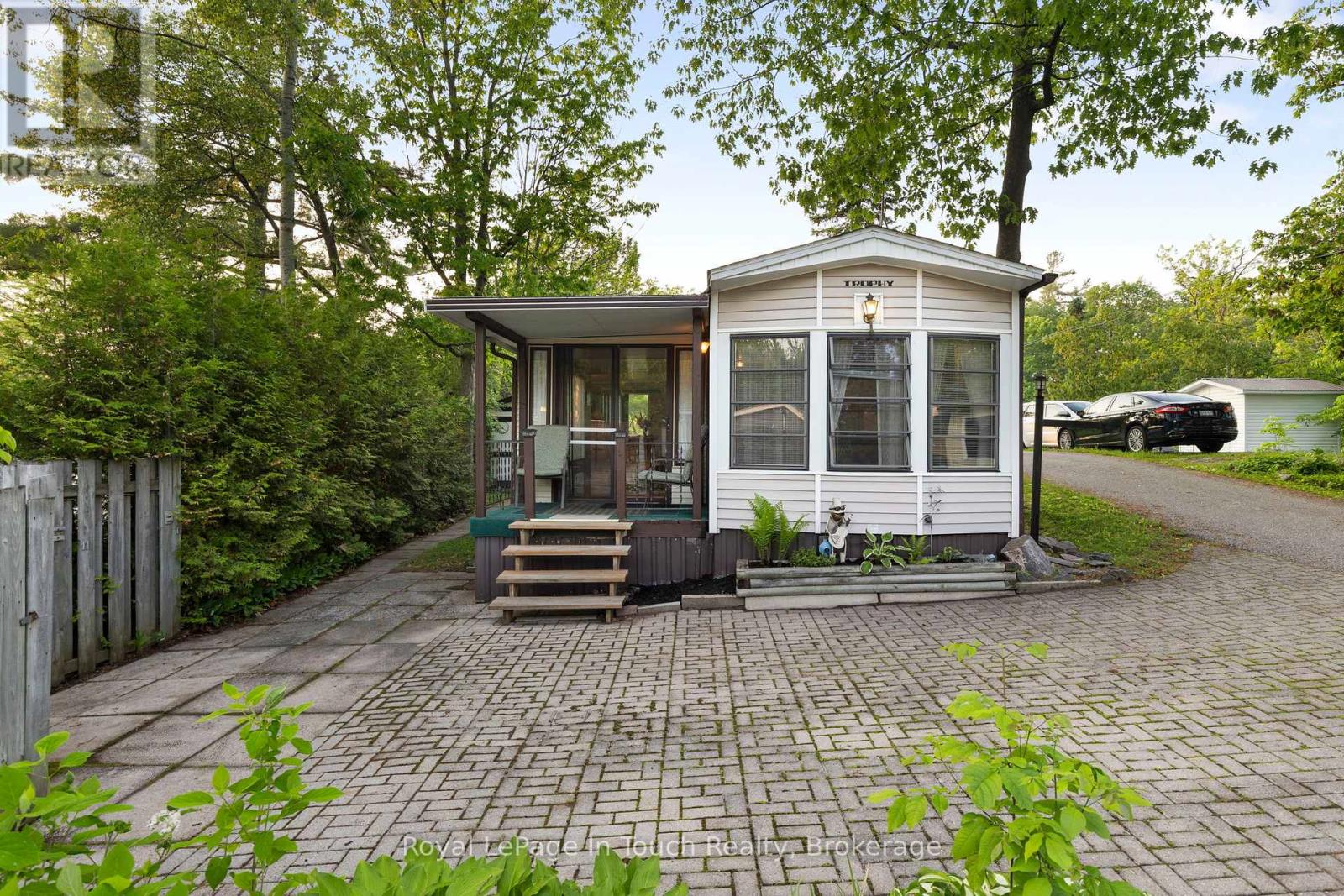 #130 - 164 Lone Pine Road, Georgian Bay, Ontario  L0K 1S0 - Photo 3 - X12234605