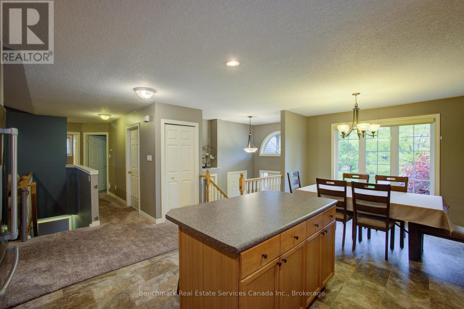 5 Oakwood Court, St. Marys, Ontario  N4X 1B2 - Photo 15 - X12234612
