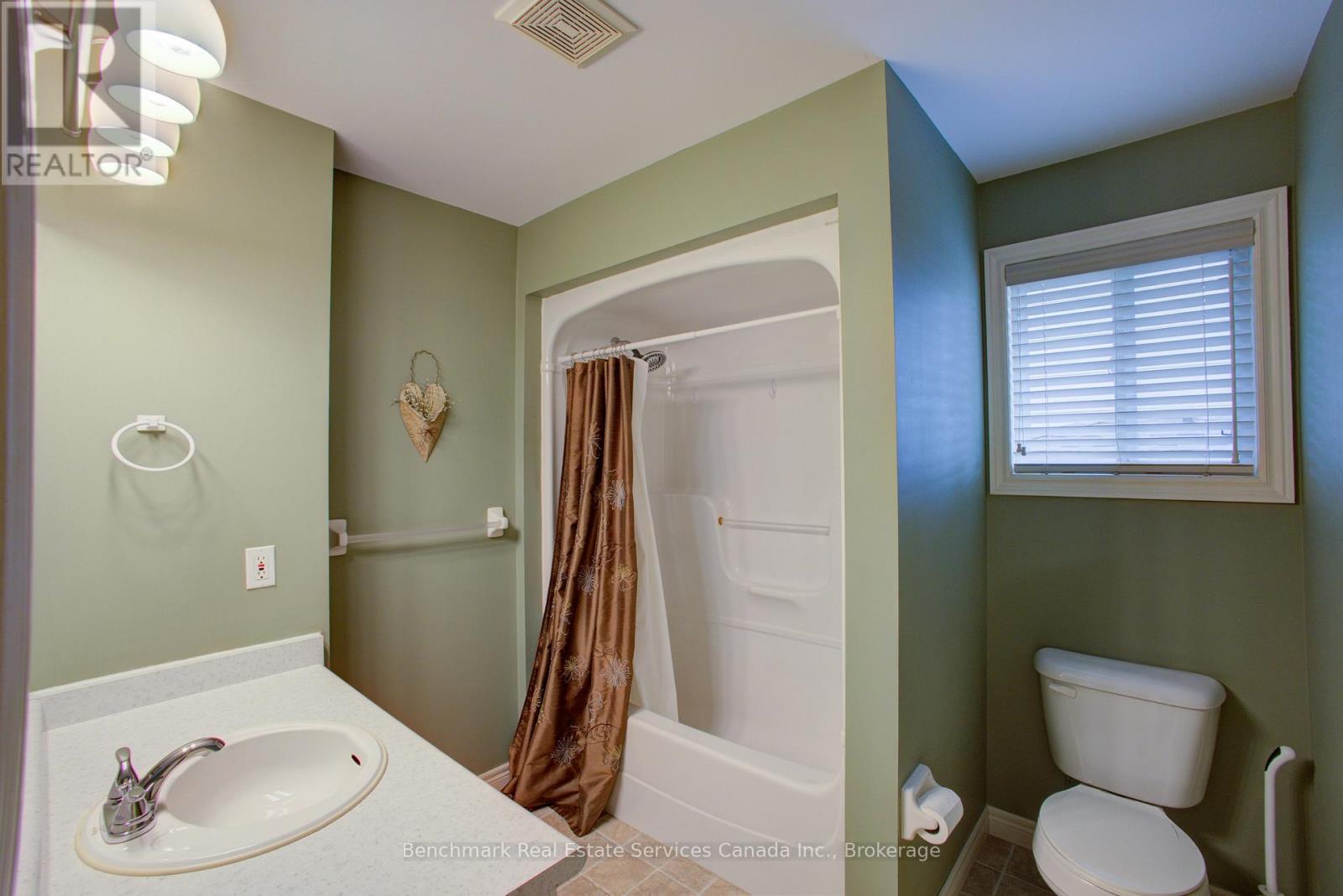5 Oakwood Court, St. Marys, Ontario  N4X 1B2 - Photo 26 - X12234612