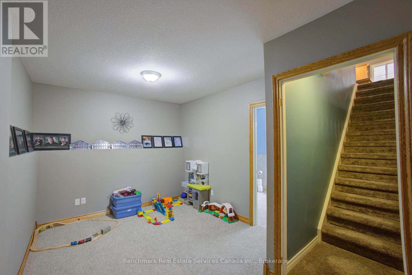 5 Oakwood Court, St. Marys, Ontario  N4X 1B2 - Photo 30 - X12234612