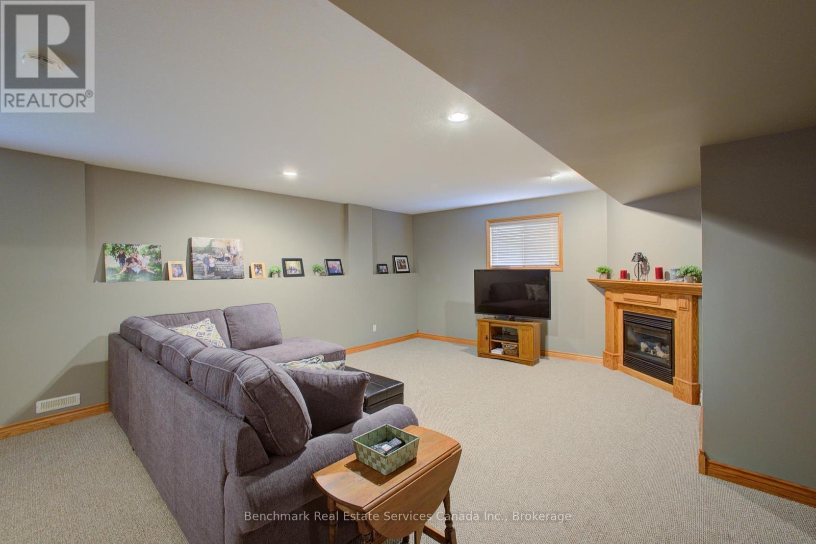 5 Oakwood Court, St. Marys, Ontario  N4X 1B2 - Photo 35 - X12234612