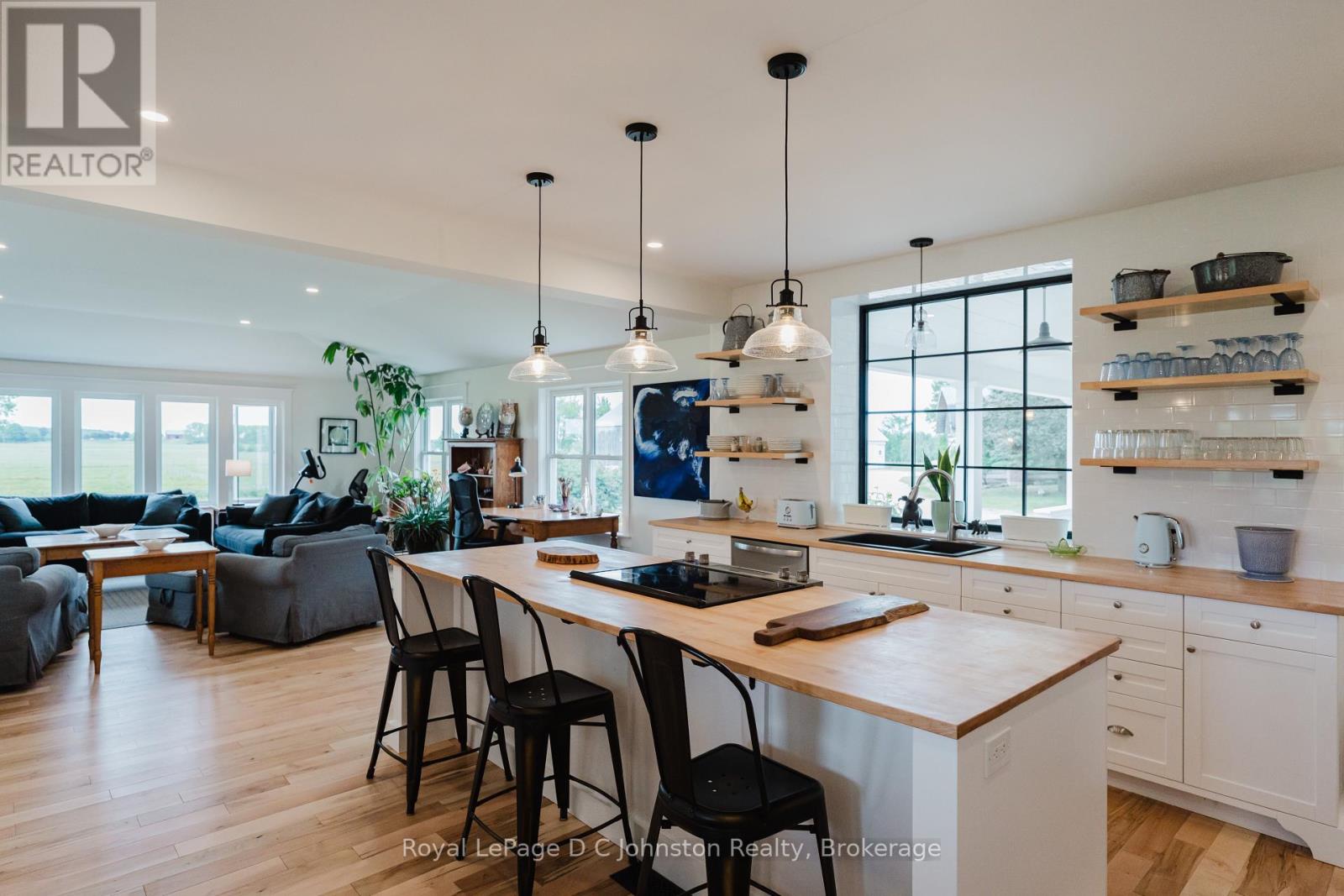 1565 B Line, Arran-Elderslie, Ontario  N0H 2L0 - Photo 12 - X12234637