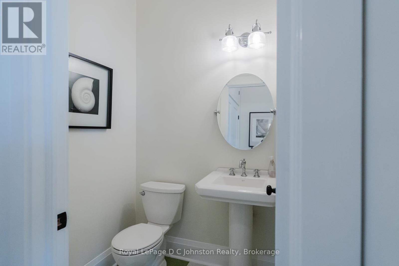 1565 B Line, Arran-Elderslie, Ontario  N0H 2L0 - Photo 14 - X12234637
