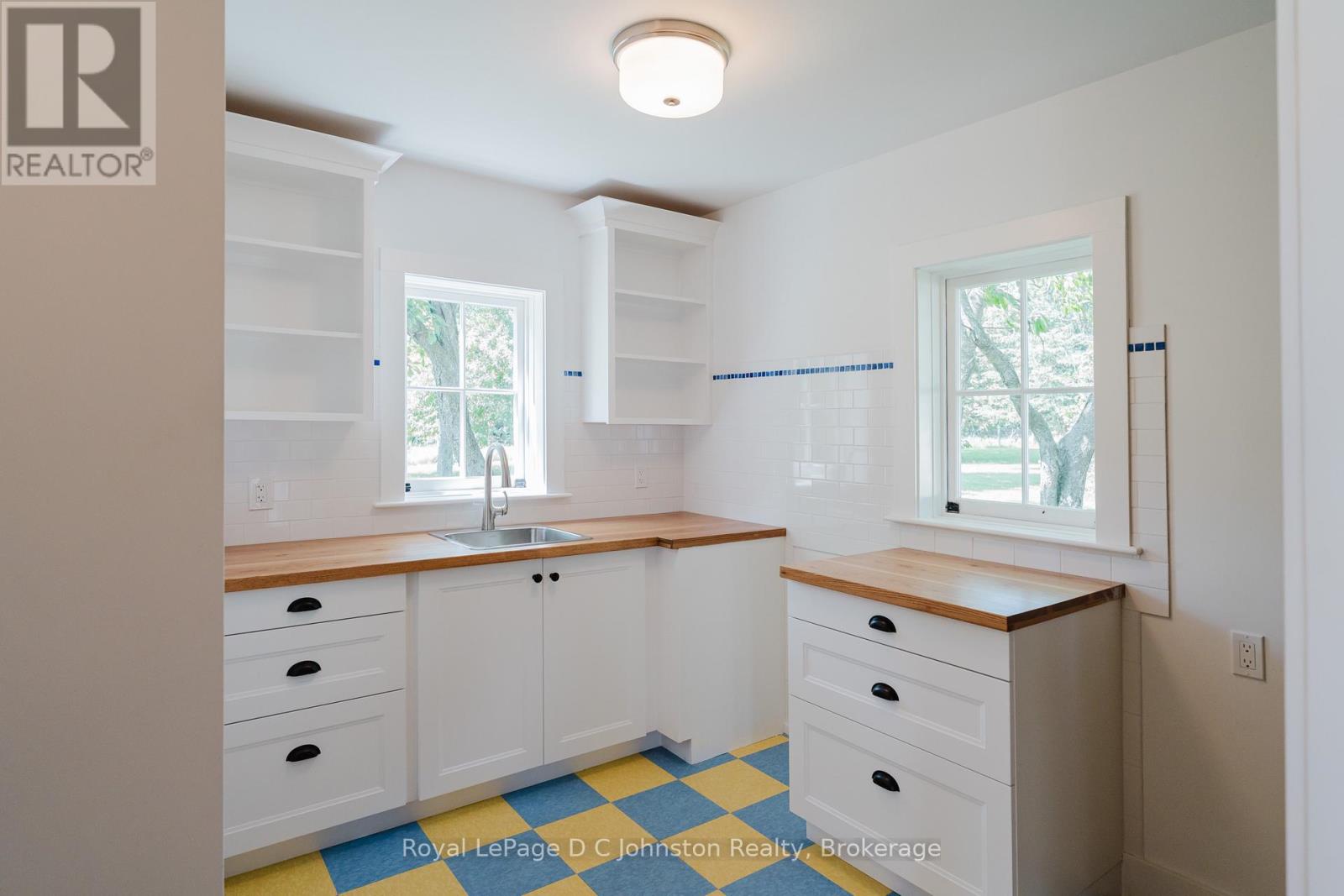1565 B Line, Arran-Elderslie, Ontario  N0H 2L0 - Photo 37 - X12234637