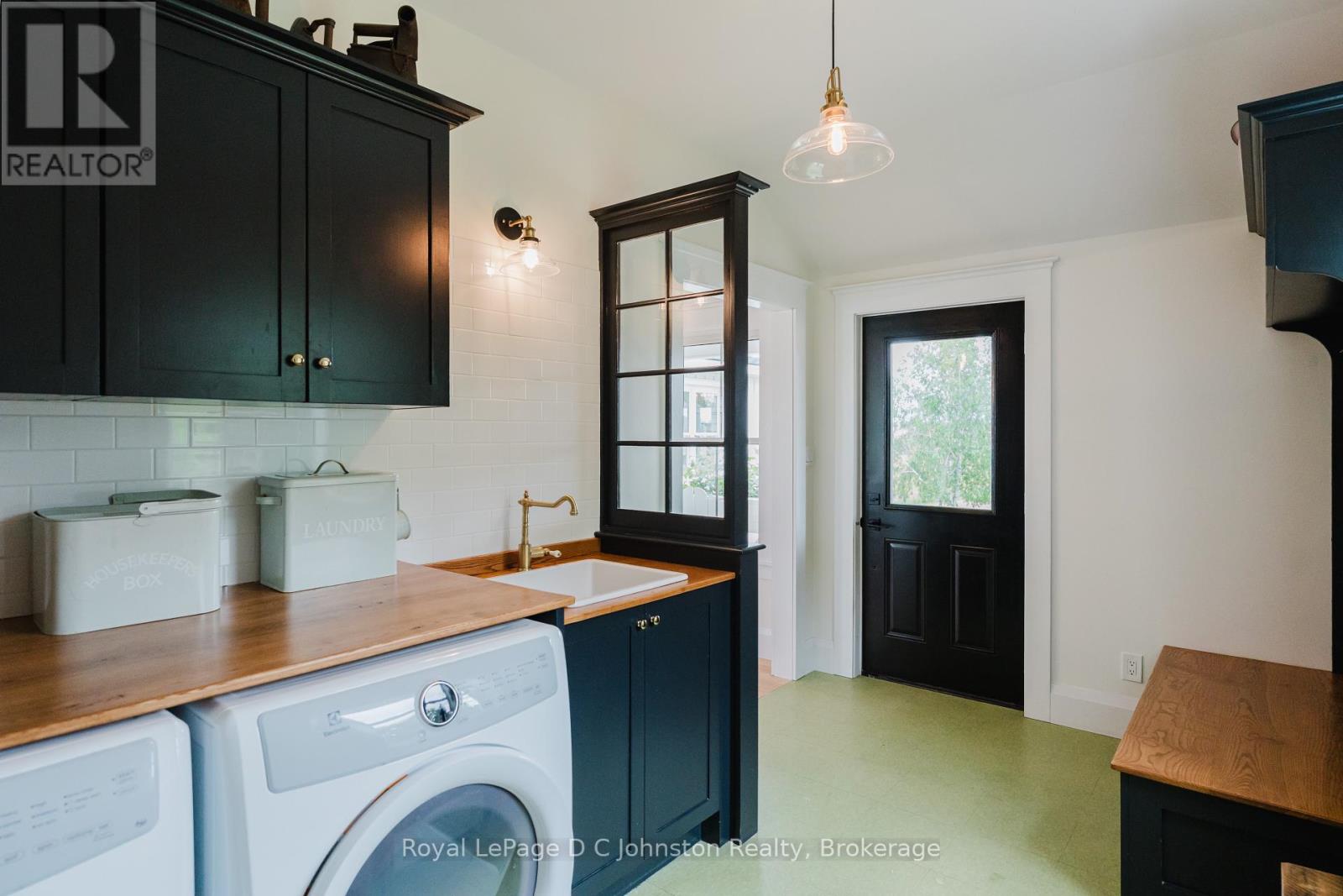 1565 B Line, Arran-Elderslie, Ontario  N0H 2L0 - Photo 4 - X12234637