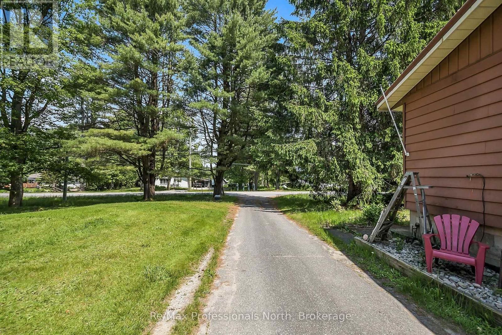 1014 Manitoba Street, Bracebridge, Ontario  P1L 0K8 - Photo 26 - X12234647