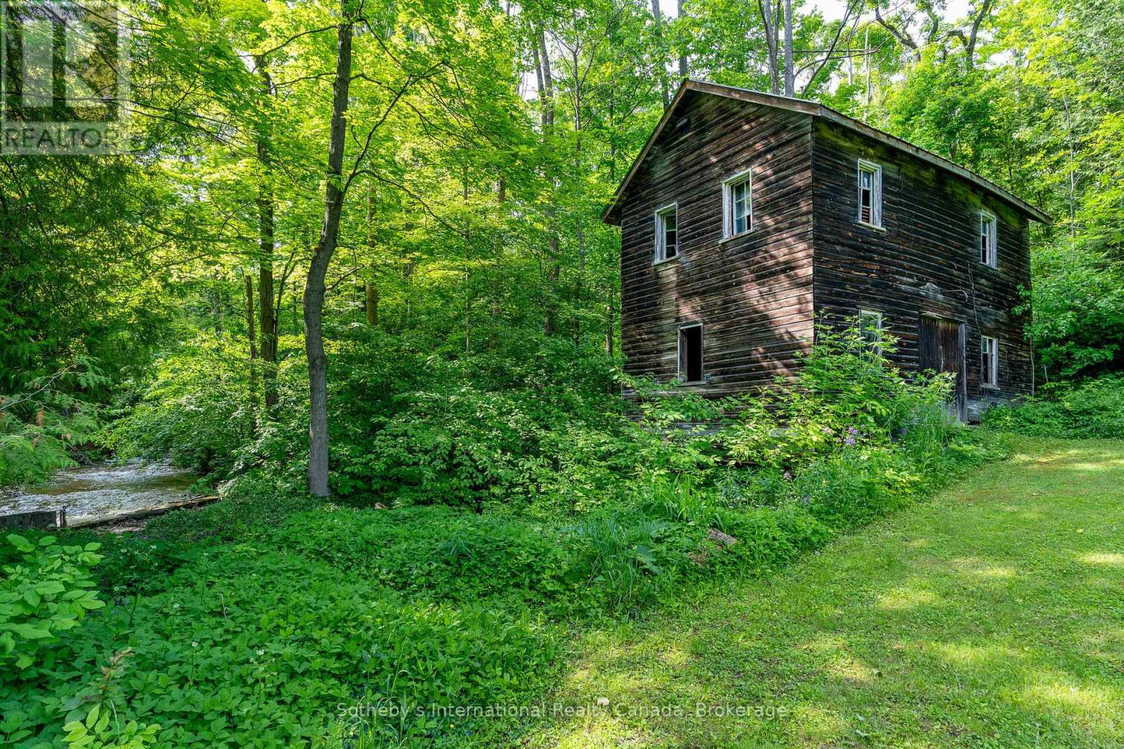 605094 River Road, Melancthon, Ontario  L9V 2V4 - Photo 5 - X12234743