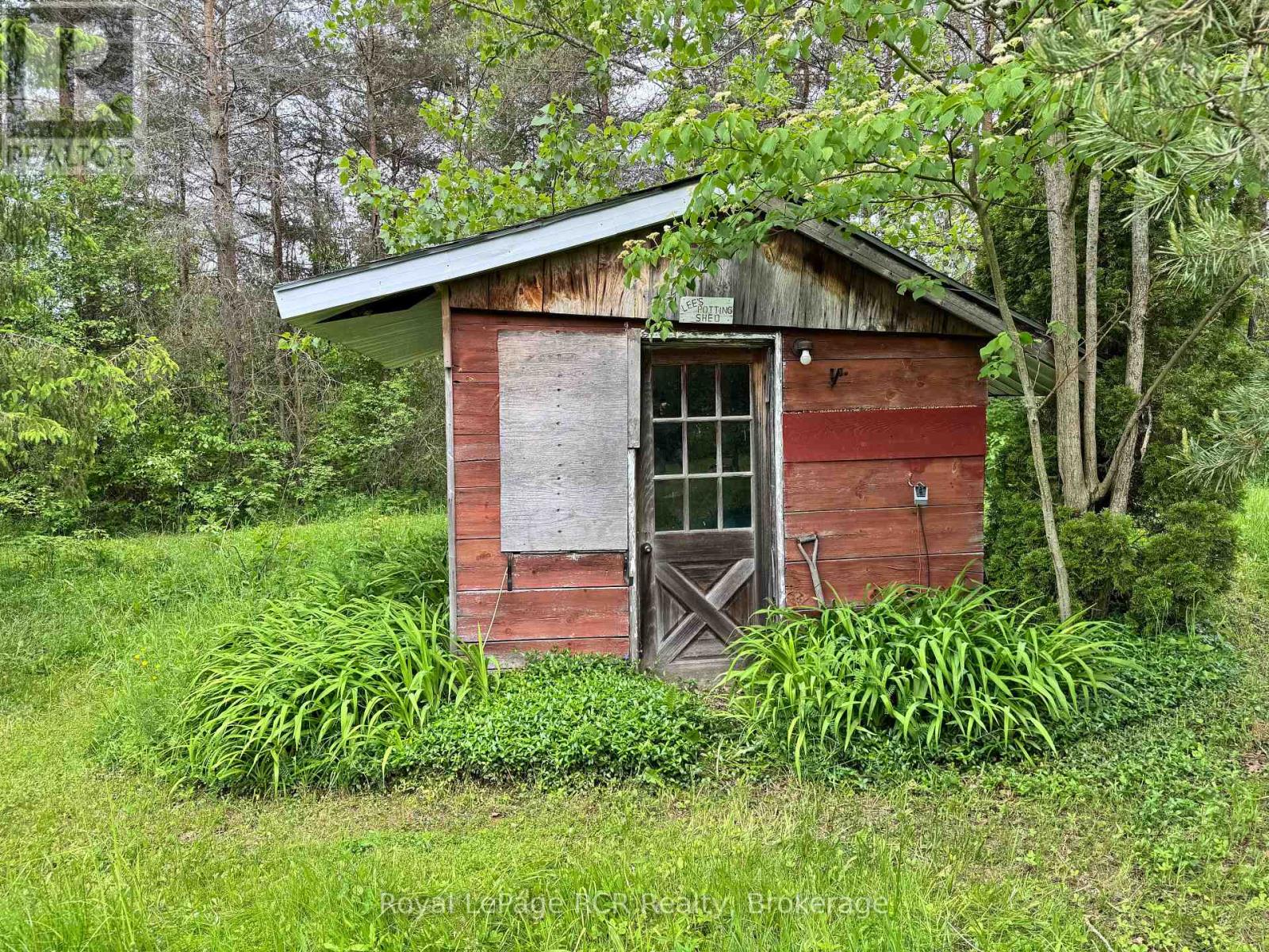 585250 Sideroad 10 A, Grey Highlands, Ontario  N0C 1H0 - Photo 14 - X12234816