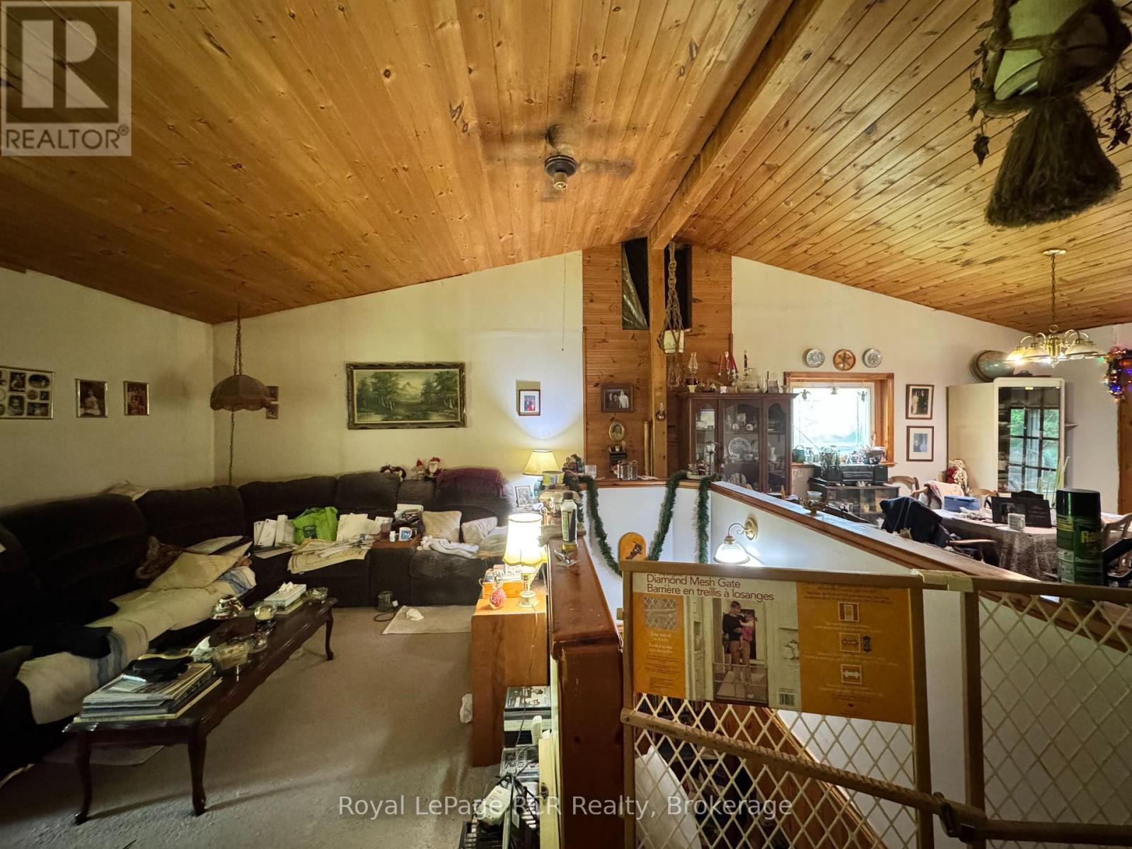585250 Sideroad 10 A, Grey Highlands, Ontario  N0C 1H0 - Photo 8 - X12234816
