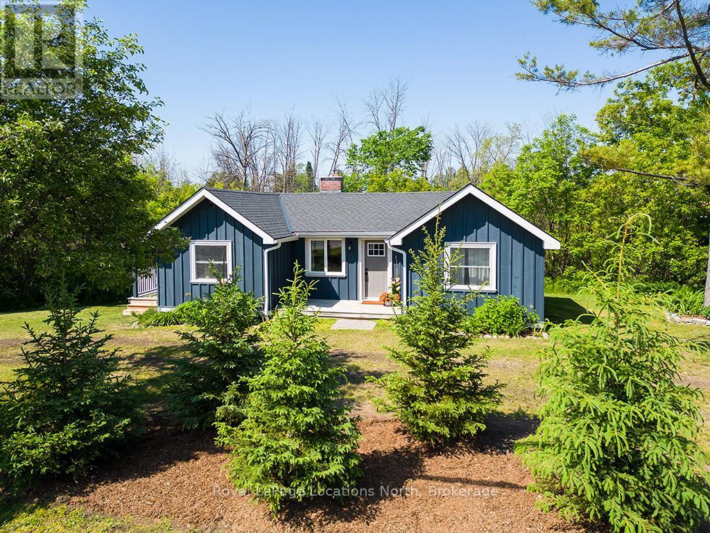209009 26 Highway, Blue Mountains, Ontario  N0H 1J0 - Photo 1 - X12234887