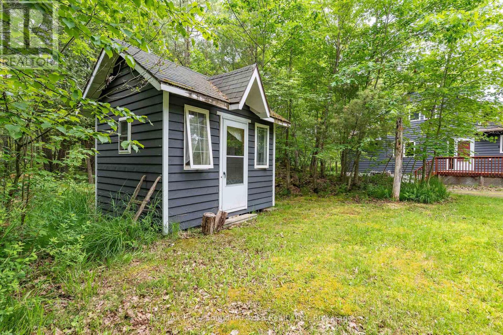 37 Richard's Lake Road, Carling, Ontario  P0G 1G0 - Photo 10 - X12234985