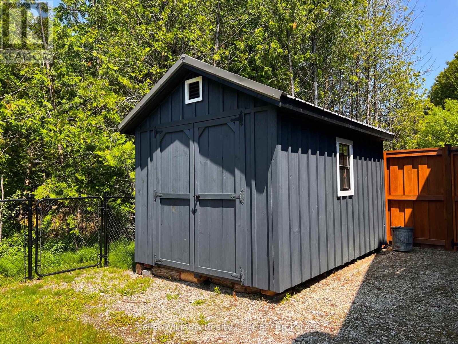 19 Laurdo Crescent, South Bruce Peninsula, Ontario  N0H 2T0 - Photo 9 - X12235104