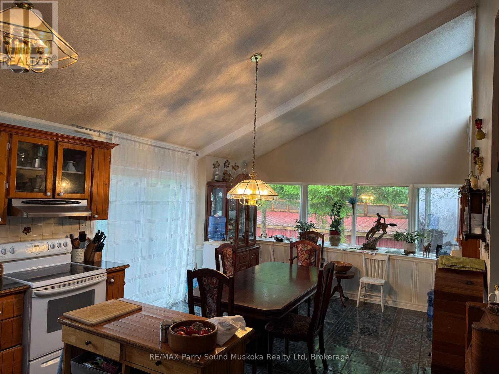 1 Gene's Court, Mckellar, Ontario  P2A 0B4 - Photo 13 - X12235139
