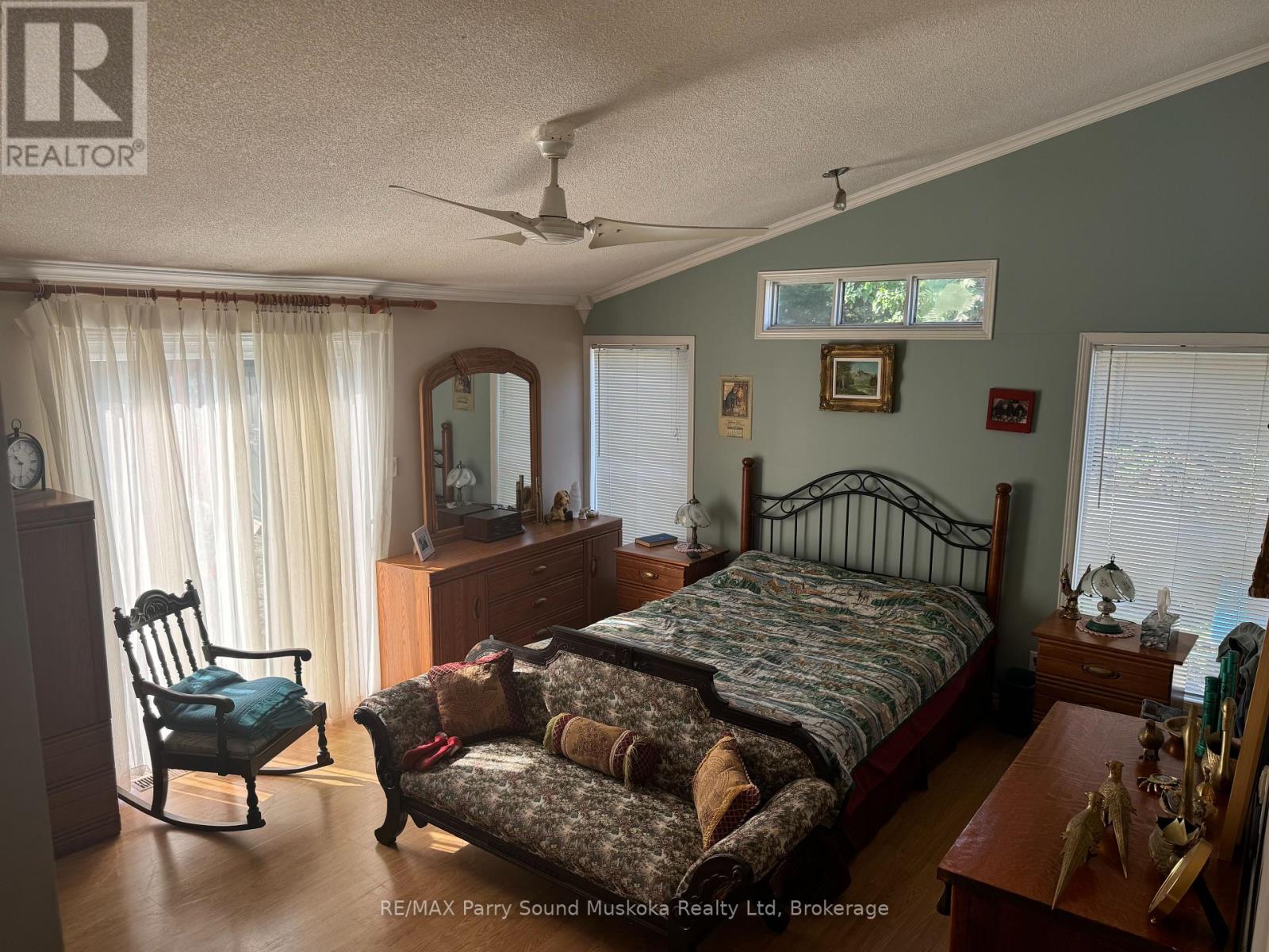 1 Gene's Court, Mckellar, Ontario  P2A 0B4 - Photo 16 - X12235139