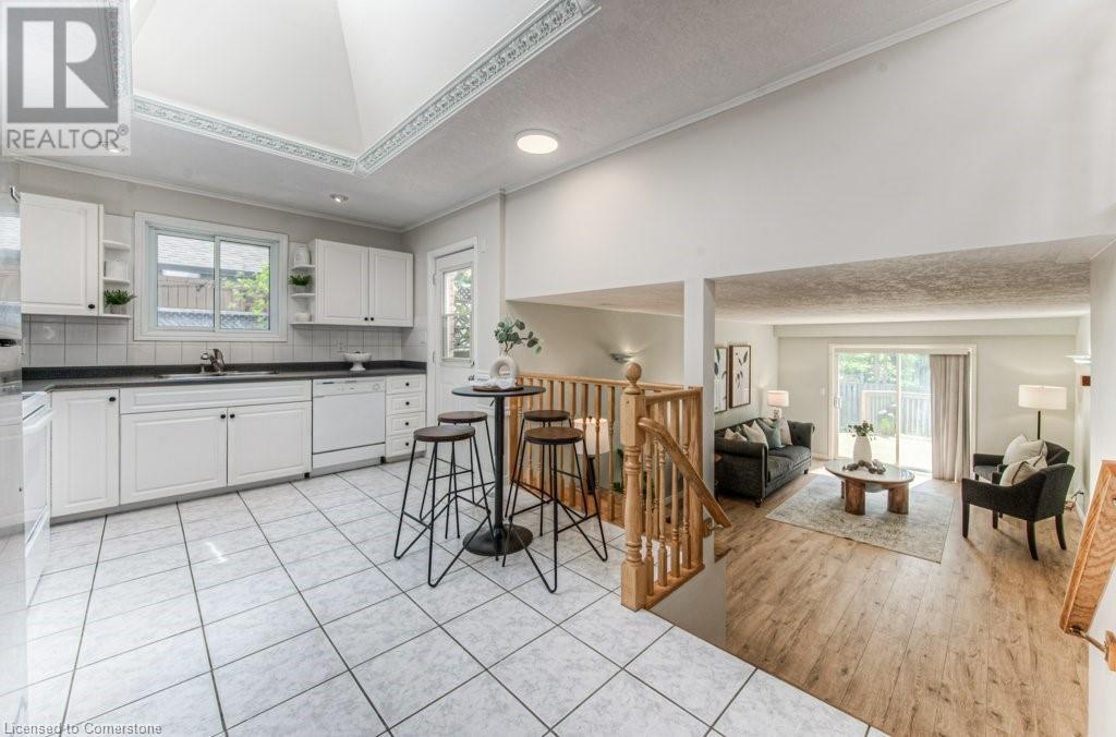 192 Dartmoor Crescent, Waterloo, Ontario  N2K 3S8 - Photo 12 - 40743491