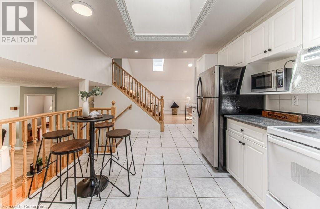 192 Dartmoor Crescent, Waterloo, Ontario  N2K 3S8 - Photo 13 - 40743491