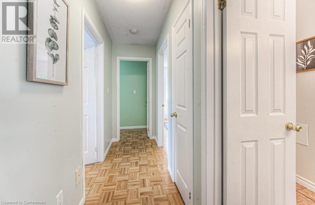 192 Dartmoor Crescent, Waterloo, Ontario  N2K 3S8 - Photo 15 - 40743491