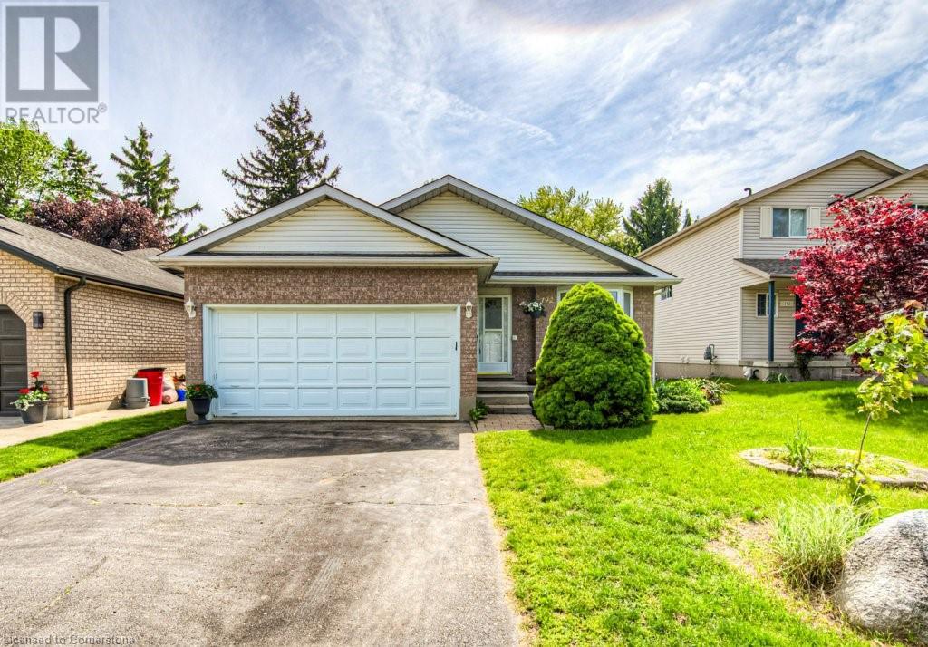 192 Dartmoor Crescent, Waterloo, Ontario  N2K 3S8 - Photo 2 - 40743491